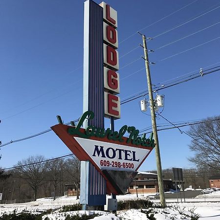 Laurel Notch Motel บอร์เดนทาวน์ ภายนอก รูปภาพ